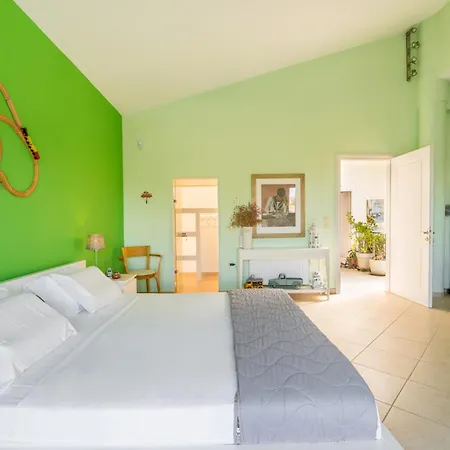 Vila Spacious By The Sea Pefkali