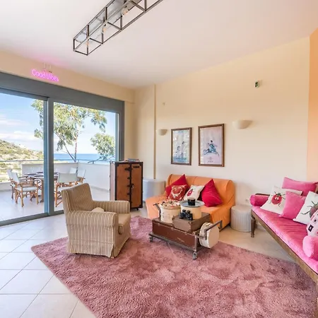 Villa Spacious By The Sea Pefkali