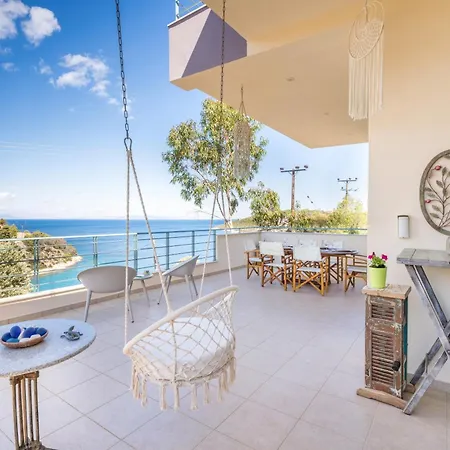 Villa Spacious By The Sea *