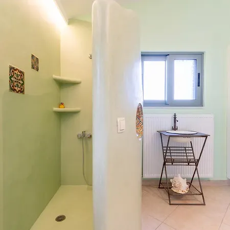 Spacious By The Sea *