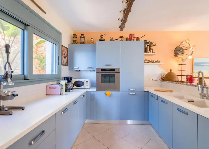 Spacious By The Sea