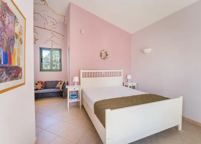 Spacious By The Sea Villa Pefkali