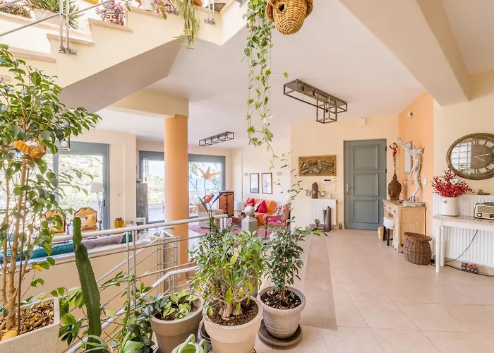 Spacious By The Sea *