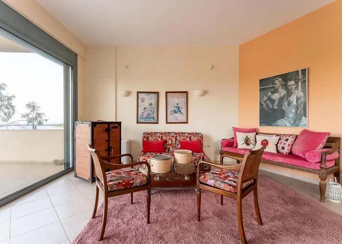 Villa Spacious By The Sea *
